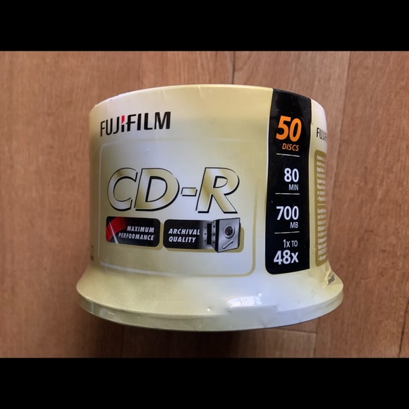 New 50 quantity CD-R 80 minute disks , 700mb by fuji film - Picture 3 of 7